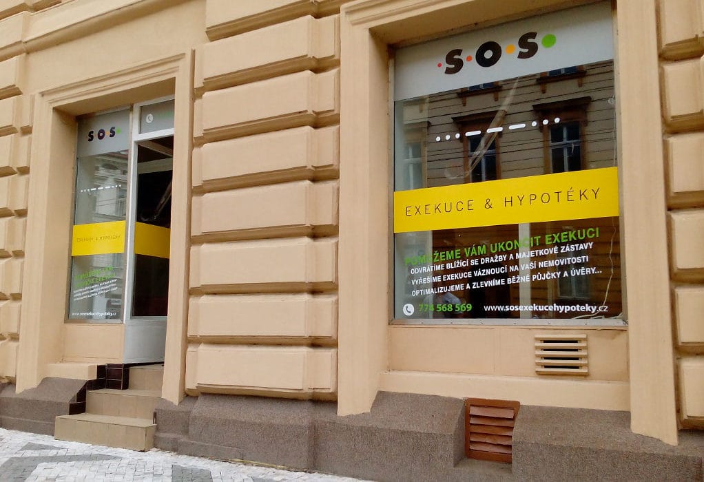 SOS exekuce hypotéky - design obchodu - Hradec Králové