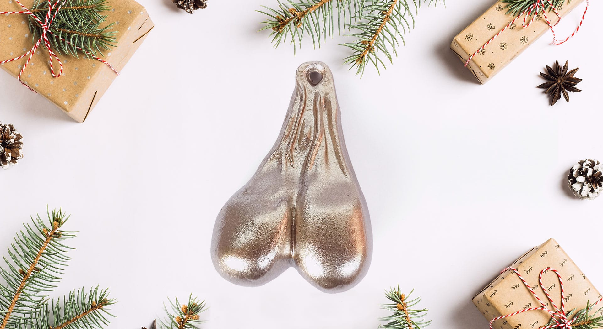 jetusVanocniKouleOzdobaNaStromecek