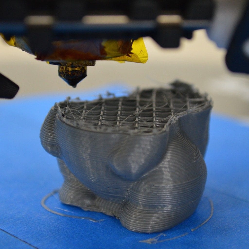 stops-extruding-mid-print-tiskarna-prestala-tisknout-extrudovat-tlacit-3dtisk-problemy-d3arts-1024x1024-1-1024x1024 Extruze se zasekne uprostřed tisku 3D tisk problem