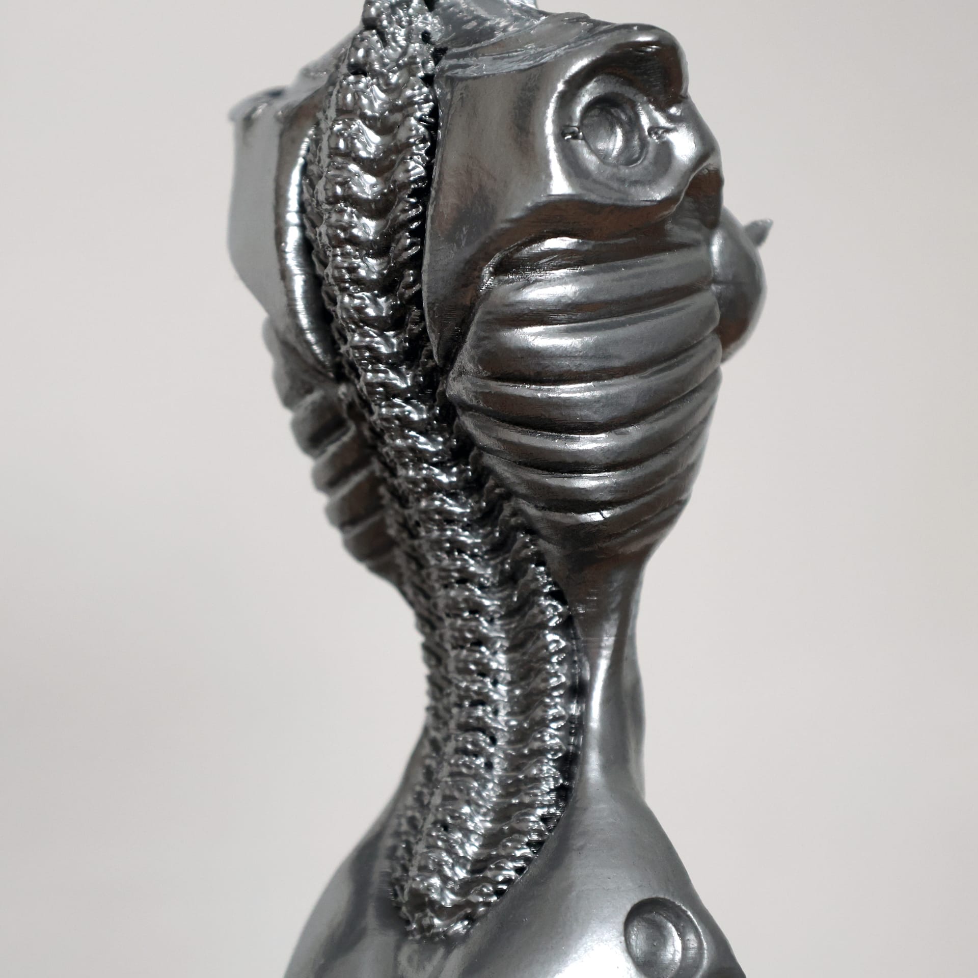 hr_giger_bar_statue_copy_3