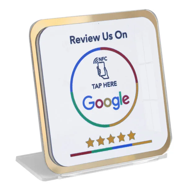 NFC hodnocenka pro bezklontaktní získání recenze Google. Hranatá ve tvartu stojanu.